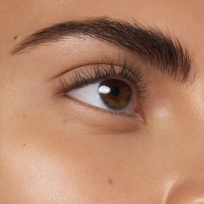 Flourishing Volumizing Mascara