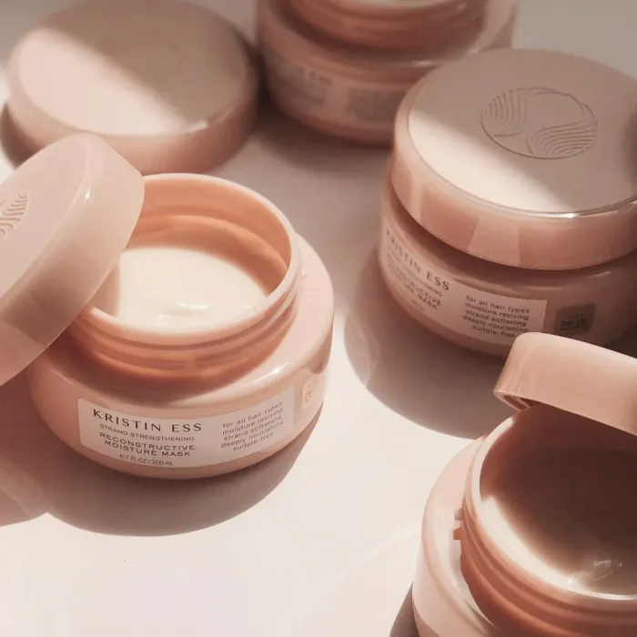Strand Strengthening Reconstructive Moisture Mask