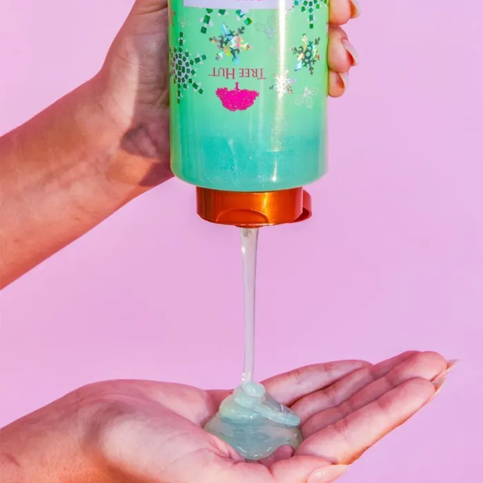 Enchanting Emerald Foaming Gel Wash