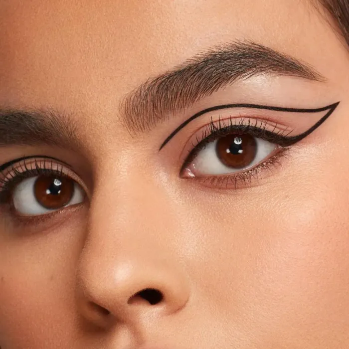 Flourish + Line Eye