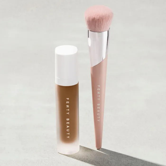 Kabuki-Buff Foundation Brush 115