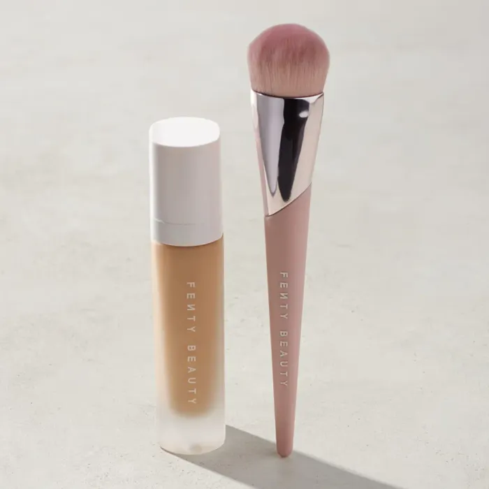 Full-Bodied Foundation Brush 110