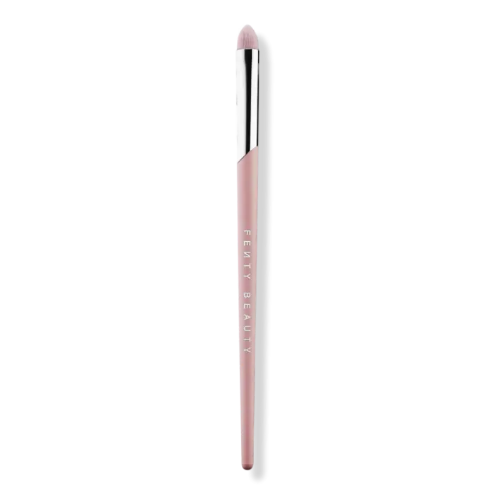 Precise Definition Eyeshadow Brush 220