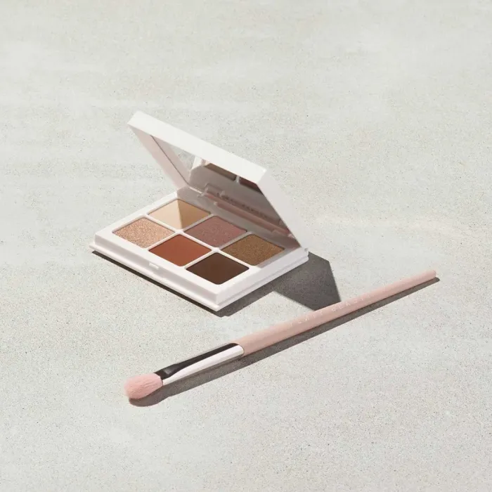 Plush Eyeshadow Brush 240
