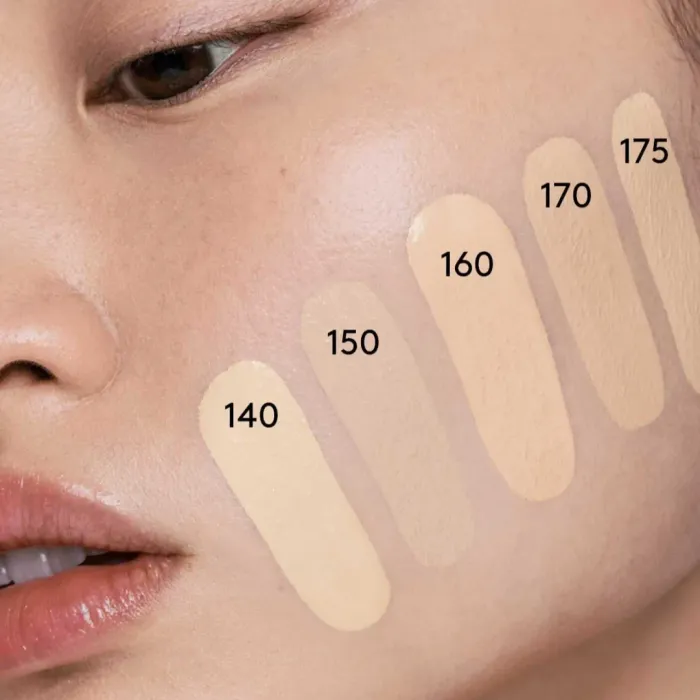 Soft'lit Naturally Luminous Longwear Foundation