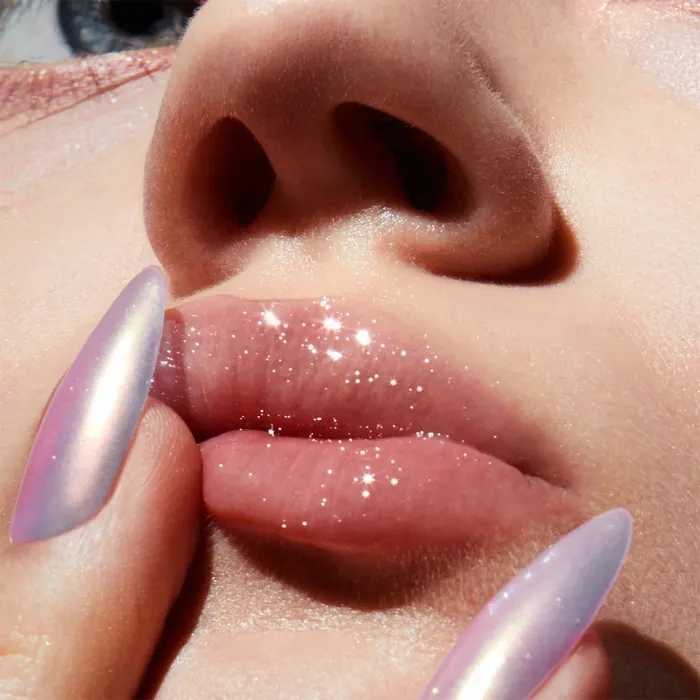 Supple Kiss Lip Glaze