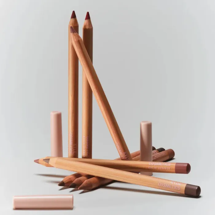 Precision Pout Lip Liner