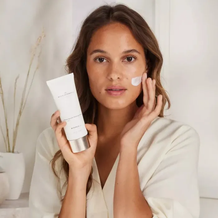 The Ritual of Namaste Velvety Smooth Cleansing Foam