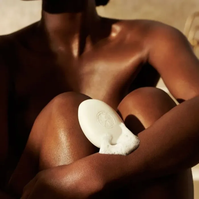 The Ritual of Sakura Shampoo & Body Bar