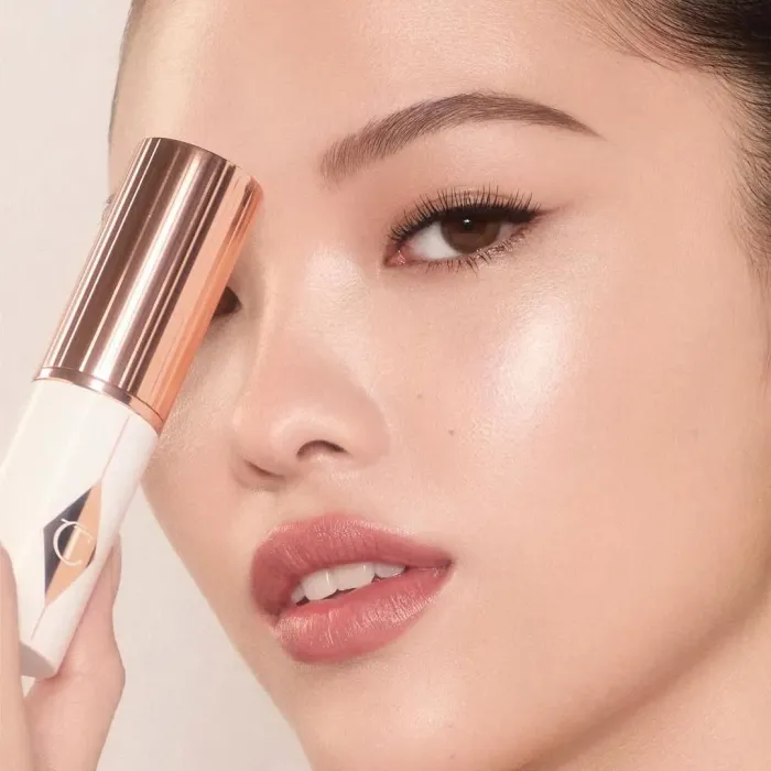 Unreal Skin Sheer Glow Tint Hydrating Foundation Stick