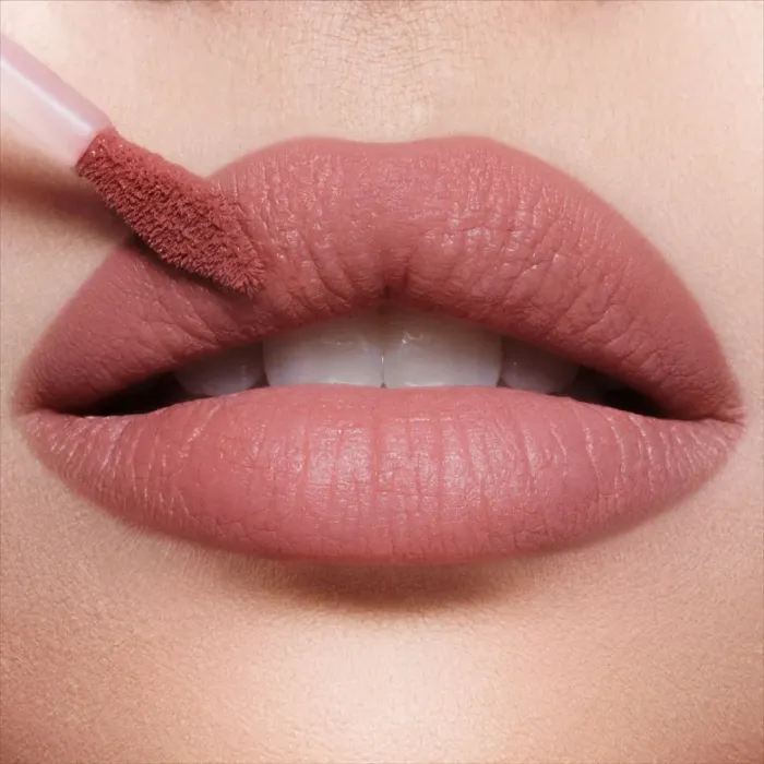 Airbrush Flawless Lip Blur