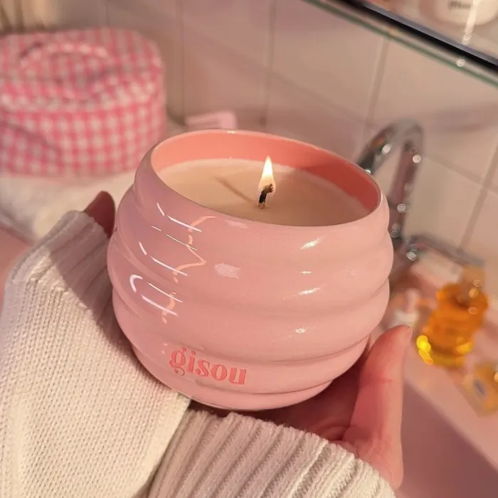 Honey Scented Candle - Wild Rose