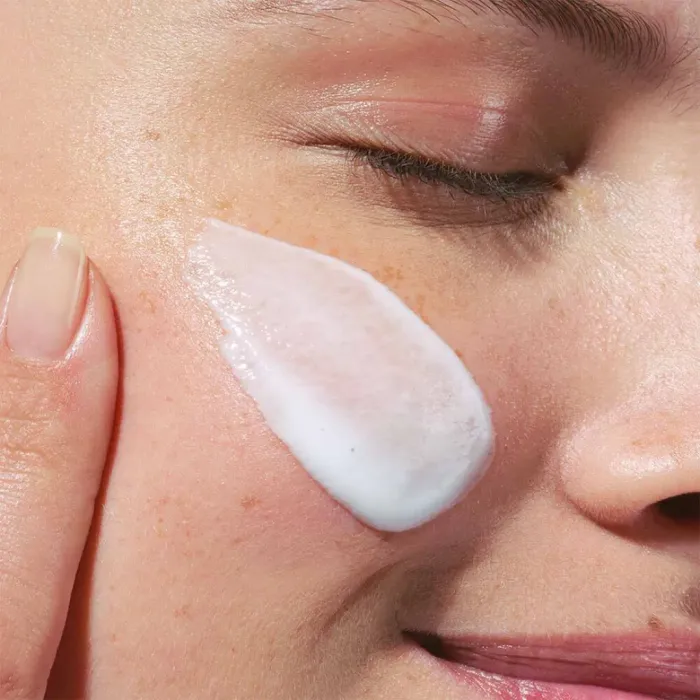 Velvet Facial Milk Cleanser