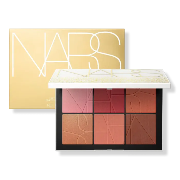 All That Glitters Light Reflecting Cheek Palette