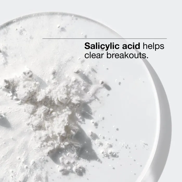 Acne Solutions™ Liquid Makeup