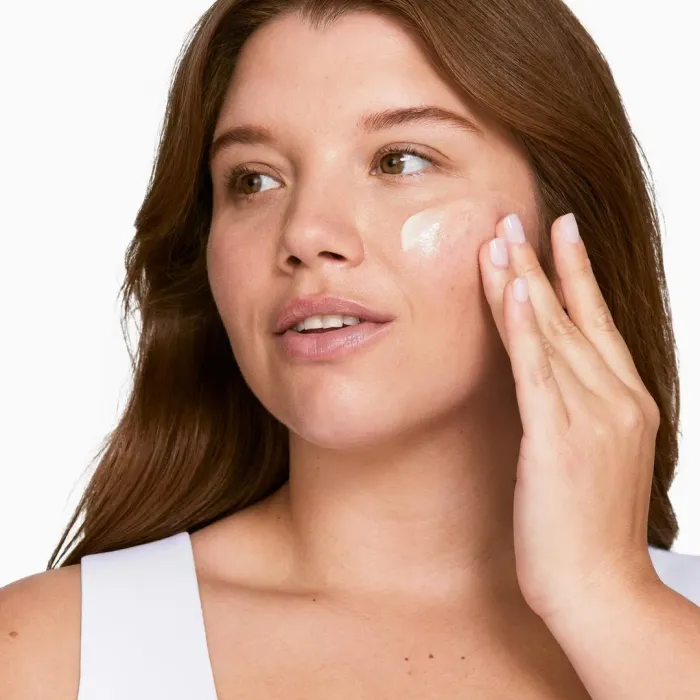 Great Skin, Great Cause: Limited Edition Dramatically Different Moisturizing Lotion+™