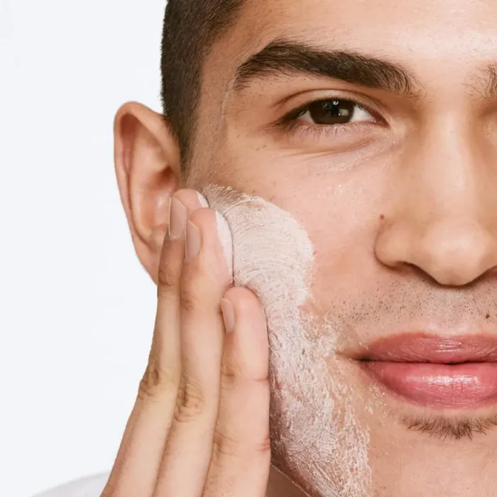 Clinique For Men™ Charcoal Face Wash
