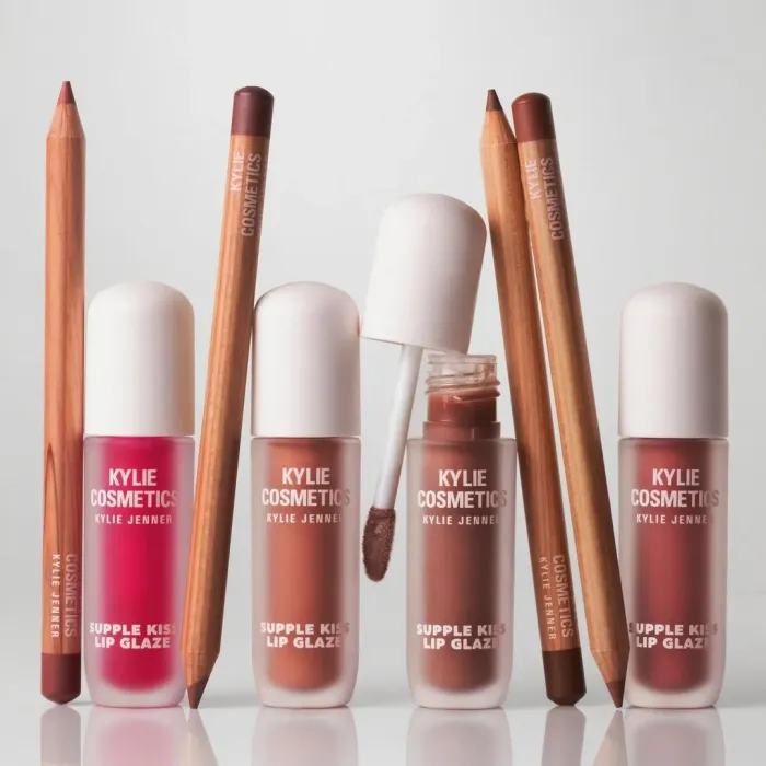 Glossy Lip Kit