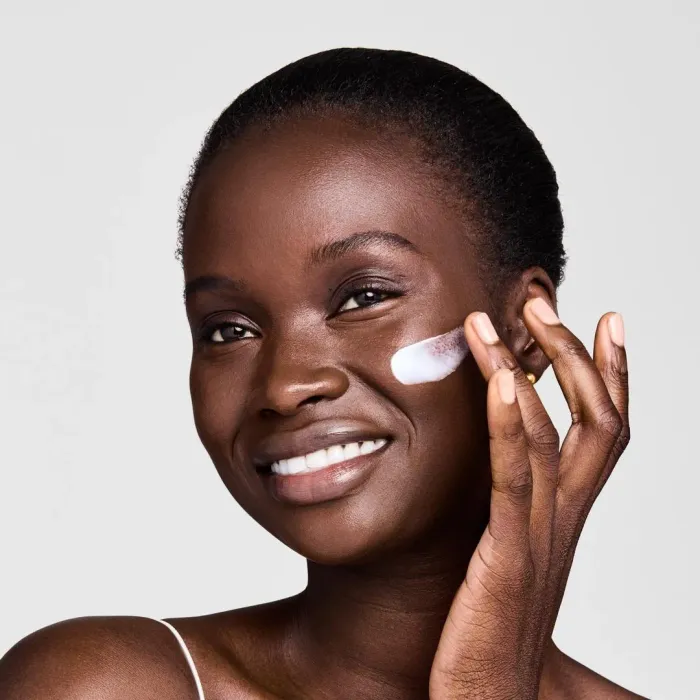 NightWear Plus Moisturizer Anti-Oxidant Night Detox Creme