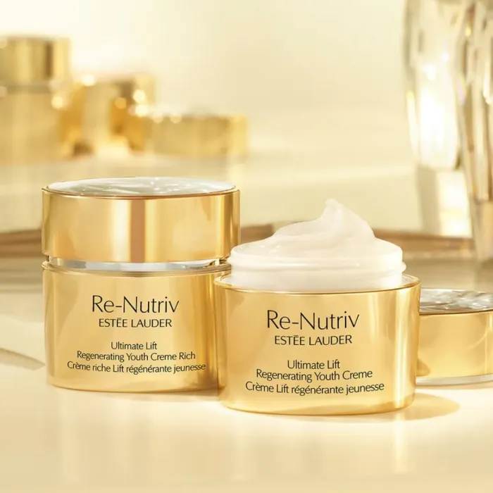 Re-Nutriv Ultimate Lift Regenerating Youth Moisturizer Creme Rich