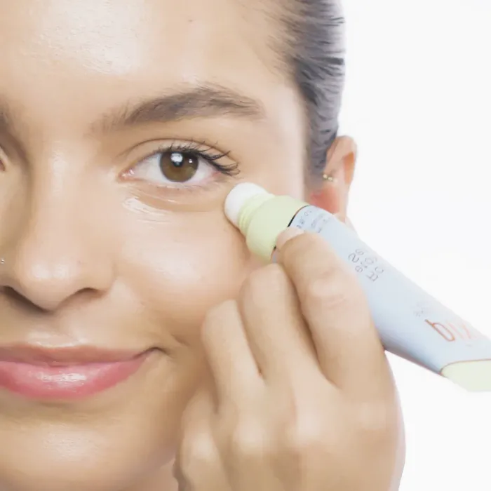 Roll-On DetoxifEye Serum