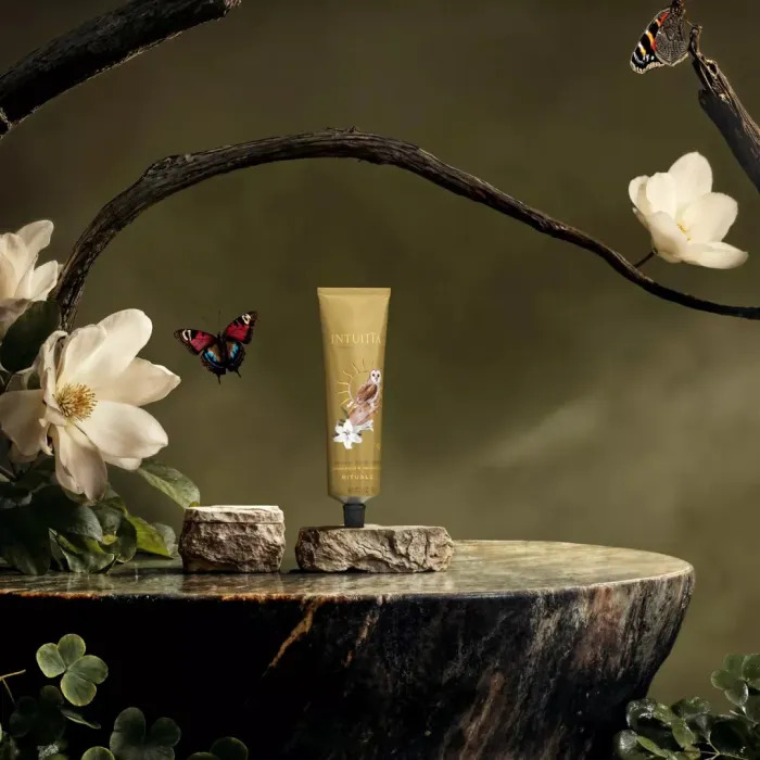 Intuitia Luminous Body Exfoliator