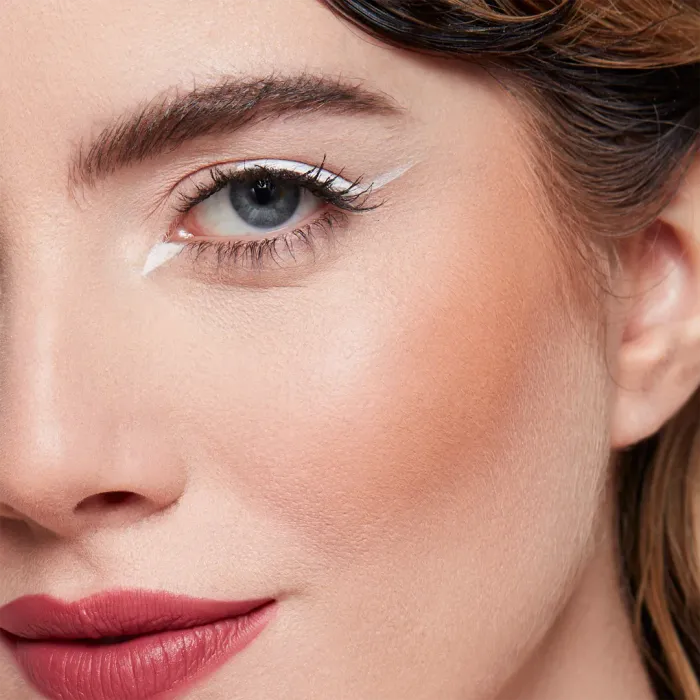 Hypernova Satin Matte Bronzer