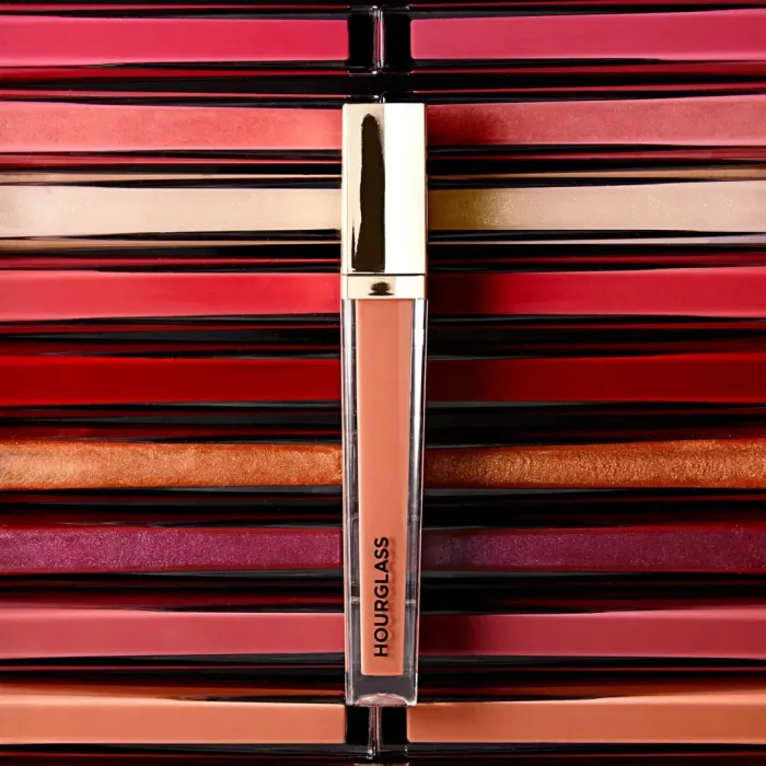 Unreal™ High Shine Volumizing Lip Gloss