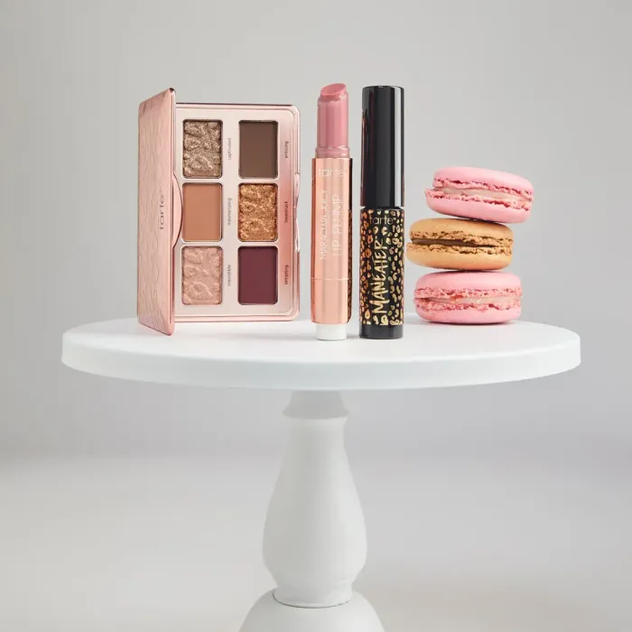 Maneater™ Plumped Up Travel Must-Haves