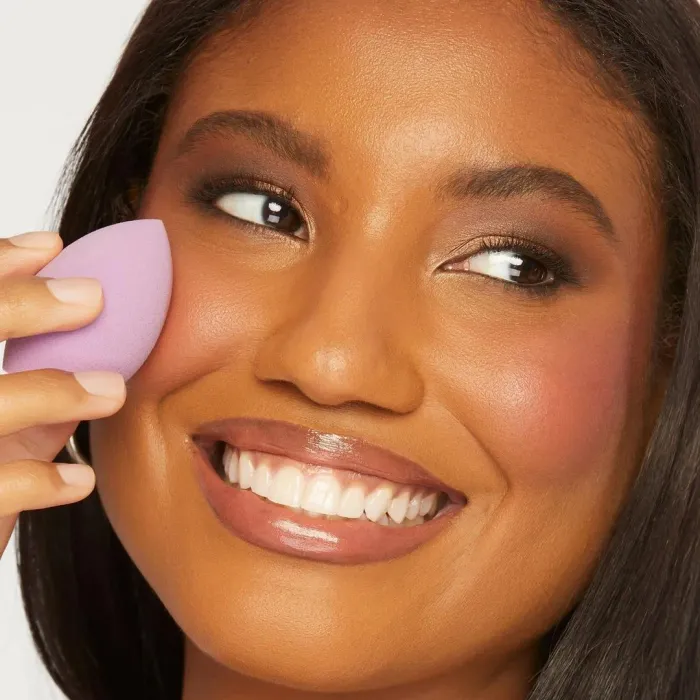 Maneater™ Satin Blush Cheek Plump