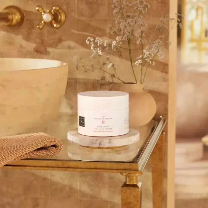 The Ritual of Sakura Body Cream