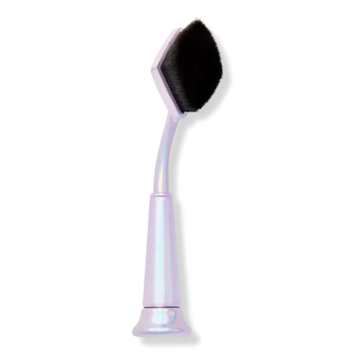 Shape Tape™ Blur Concealer Brush