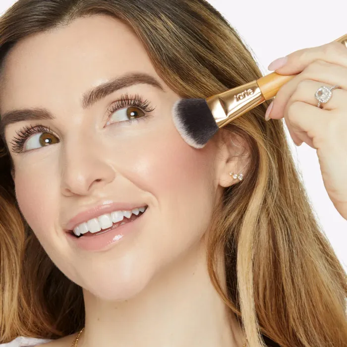 Double-Ended Cheek Brush