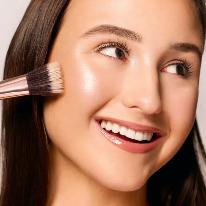 Liquid Cheek Brush