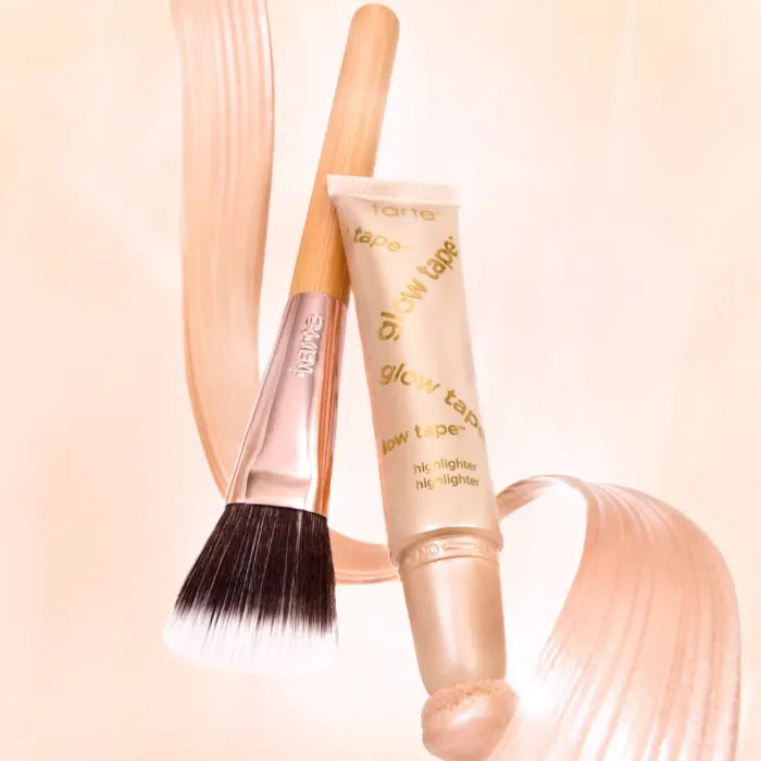 Liquid Cheek Brush