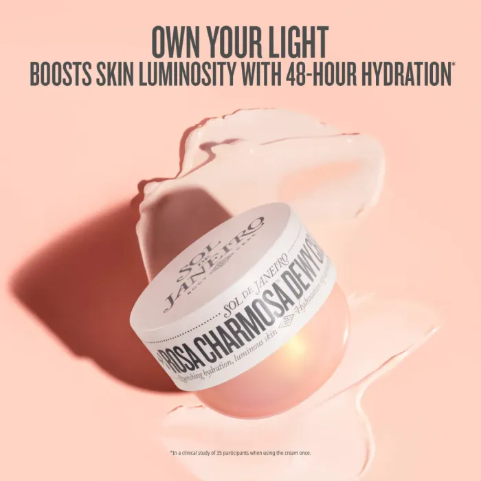 Rosa Charmosa™ Dewy Cream