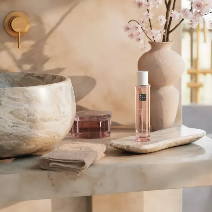 The Ritual of Sakura Hair & Body Mist