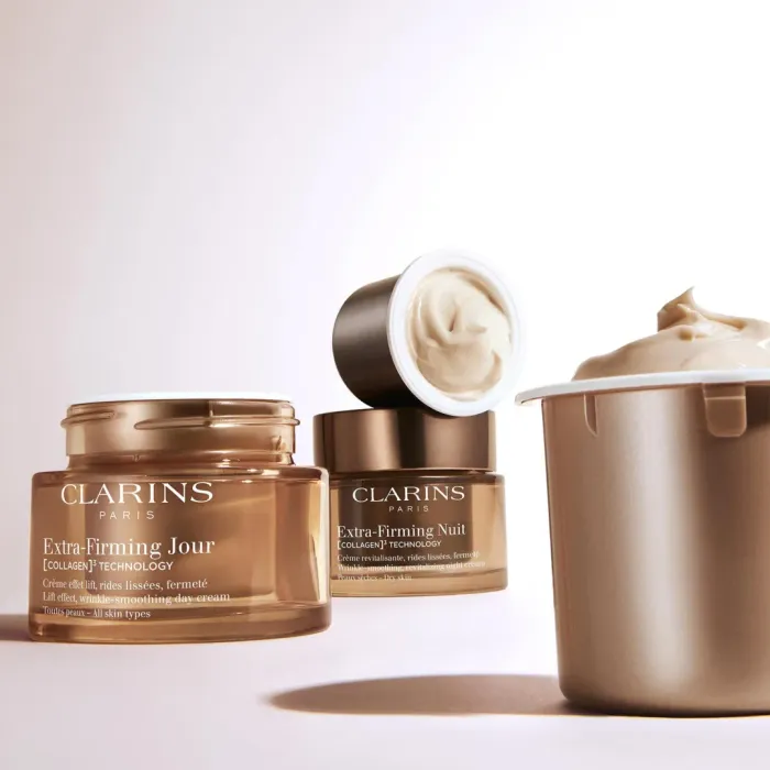 Extra-Firming Day SPF15 Refillable Moisturizer with Collagen Polypeptide + Niacinamide