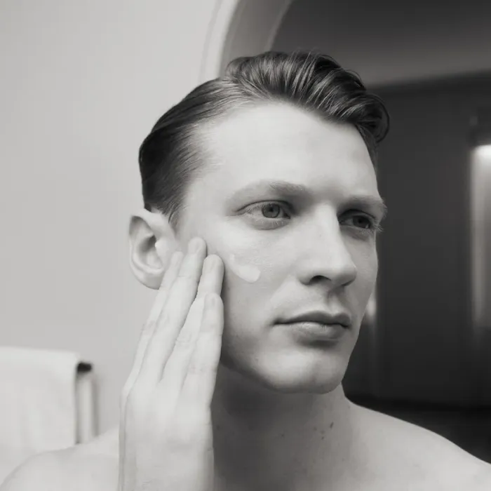 Black Cedarwood & Juniper Aftershave Moisturiser