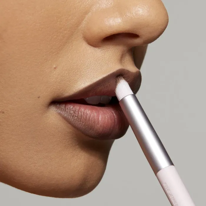Lip Sculpt & Diffuse Brush 10