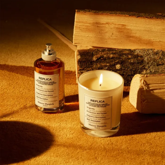 Replica By The Fireplace Scented Candle
