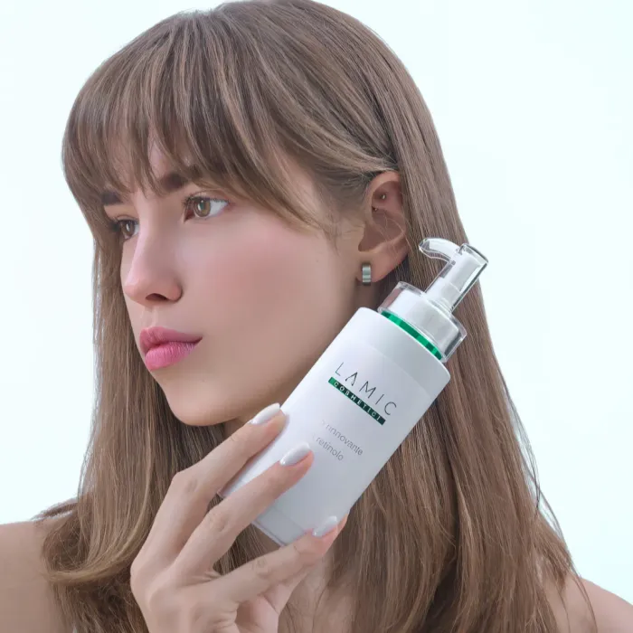 Tonico Rinnovante Con Retinolo