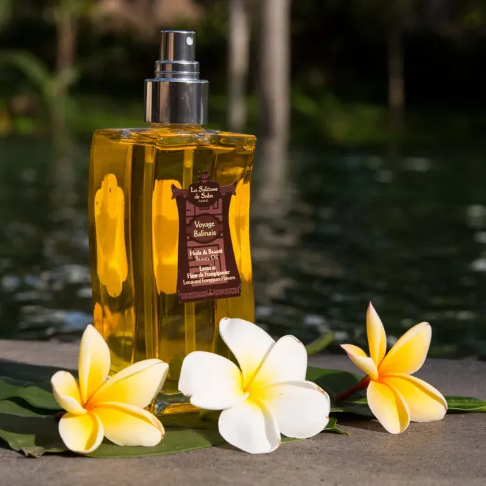 Beauty Oil Lotus and Frangipani Flower Fragrance