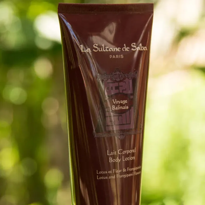 Body Lotion Lotus and Frangipani Flower Fragrance